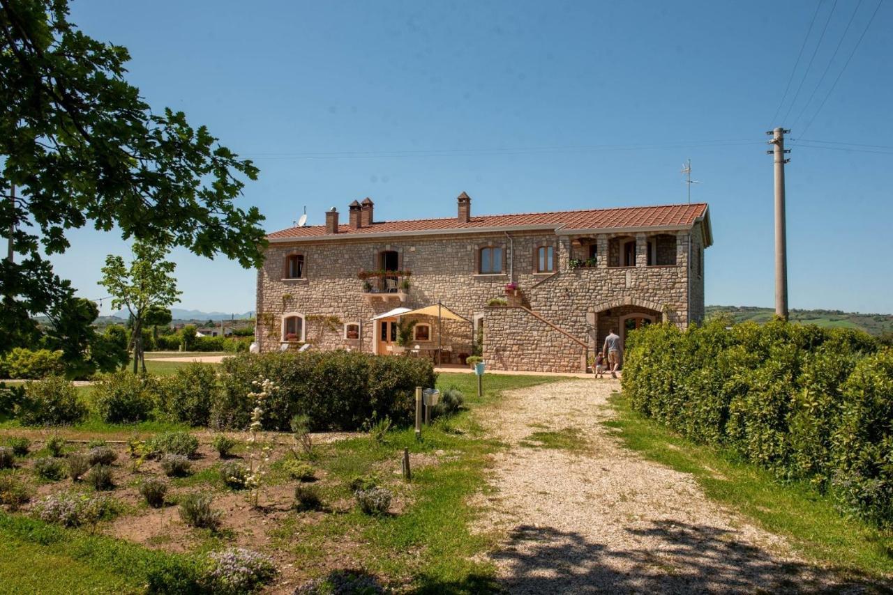 Masseria Fontana Dei Fieri Pietrelcina Dış mekan fotoğraf