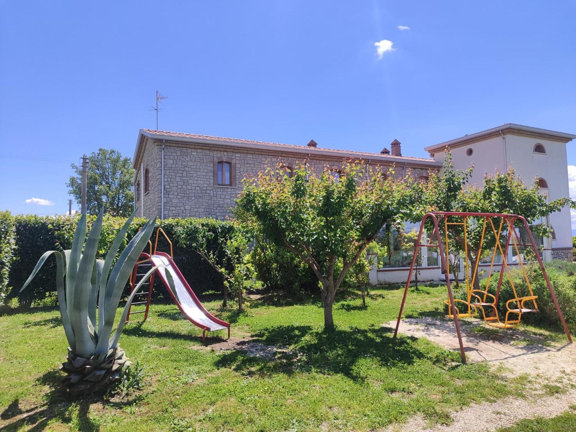 Masseria Fontana Dei Fieri Pietrelcina Dış mekan fotoğraf