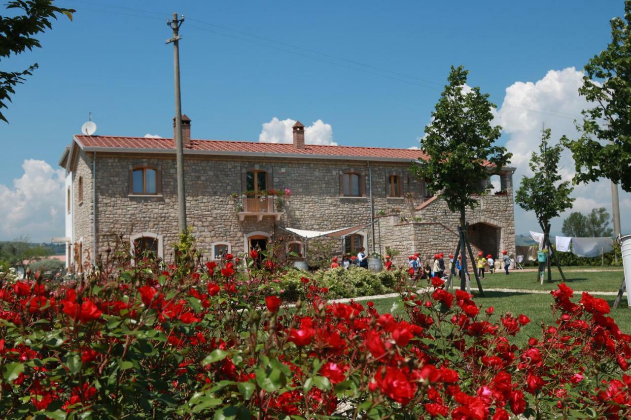Masseria Fontana Dei Fieri Pietrelcina Dış mekan fotoğraf